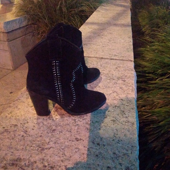 Joey Ankle Boots - Picture 1 of 3